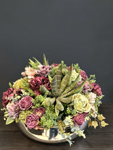 Cargar imagen en el visor de la galería, ARREGLO CAMPO FLORAL PRIMAVERA