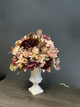 Cargar imagen en el visor de la galería, ARREGLO COPA EUROPEA PEONY