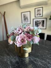 Cargar imagen en el visor de la galería, ARREGLO AIMY PEONY