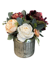 Cargar imagen en el visor de la galería, ARREGLO OLD PEONY