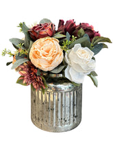 Cargar imagen en el visor de la galería, ARREGLO OLD PEONY
