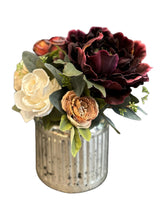 Cargar imagen en el visor de la galería, ARREGLO OLD PEONY
