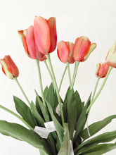 Cargar imagen en el visor de la galería, Caja tulipan rosa
