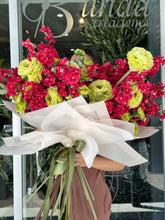 Cargar imagen en el visor de la galería, BOUQUET SAKURA PINK
