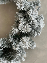 Cargar imagen en el visor de la galería, GUIRNALDA NEVADA 270 CM
